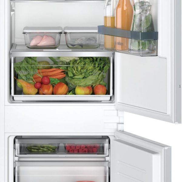 BOSCH Ugradbeni hladnjak Serie 4| LowFrost, A++(E), DE, H:184L, Z:76L, 177CM, 35dB